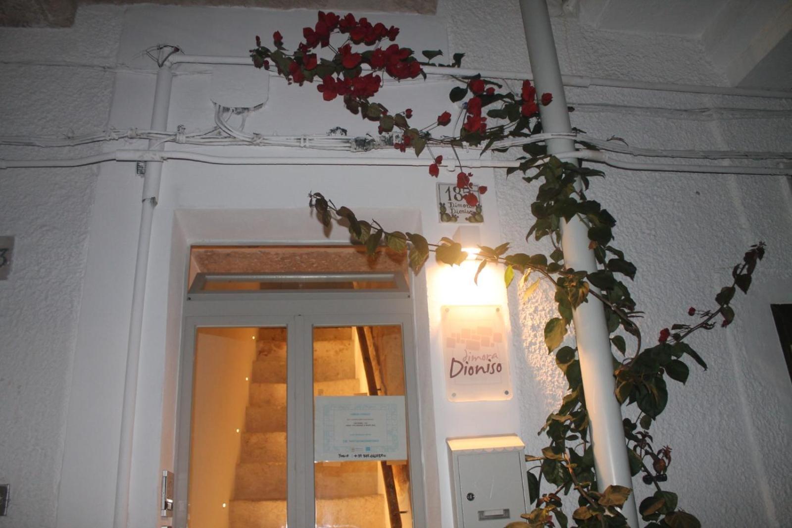 Dimora Dioniso Bed & Breakfast Polignano a Mare Eksteriør bilde