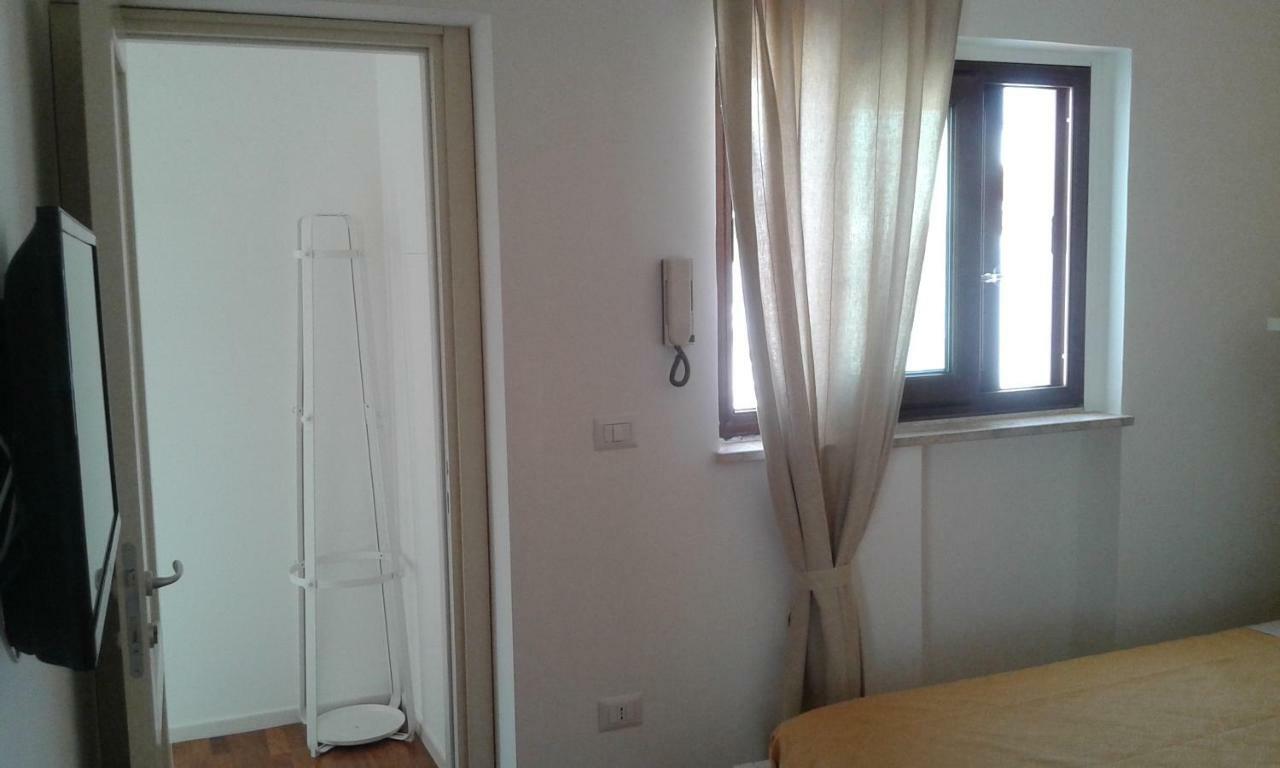 Dimora Dioniso Bed & Breakfast Polignano a Mare Eksteriør bilde